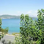 Tatil Evi Eoσ *