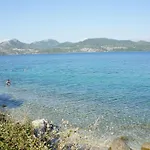 Eoσ Tatil Evi *