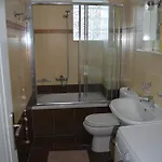 Nyaraló Eoσ