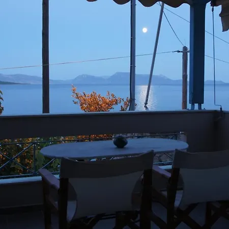 Ferienhaus Eoσ *