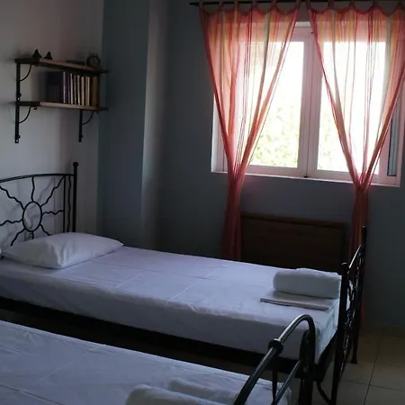 Eoσ Ferienhaus Nikiana